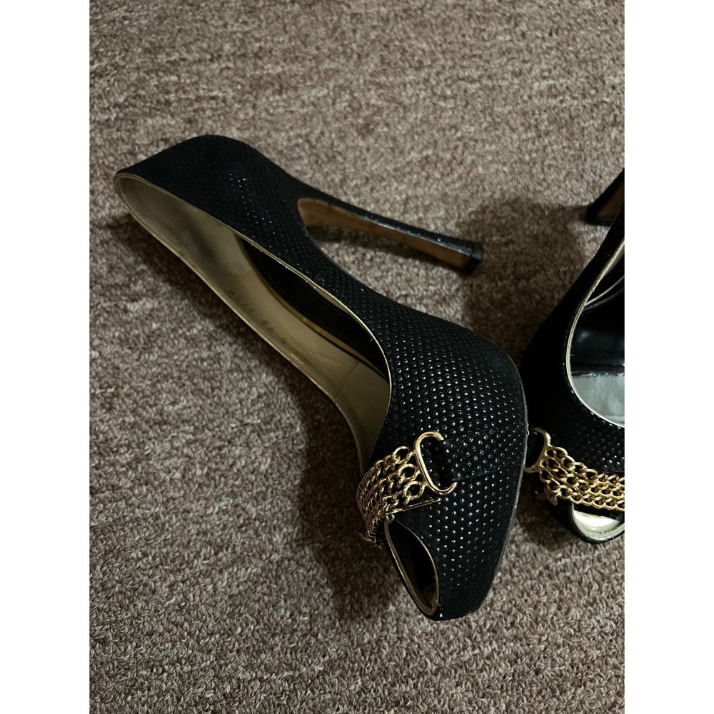 Shoes - Picture 8 of 8